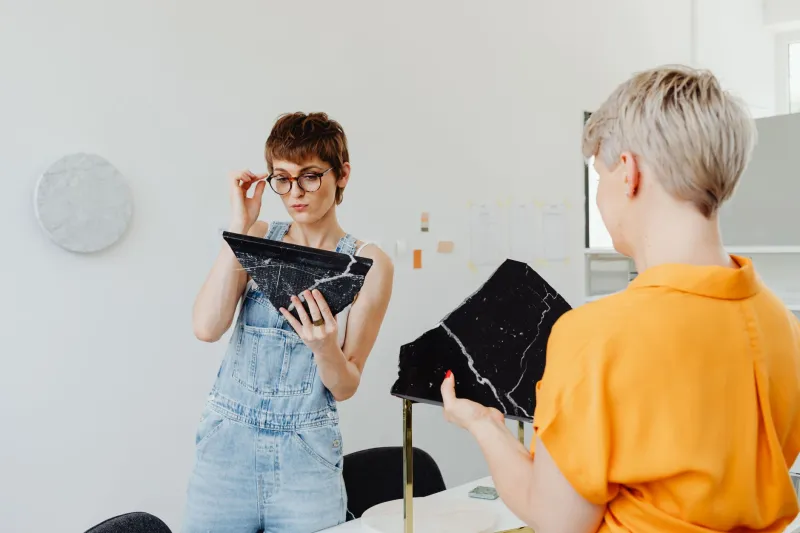 When Everyone Collabs, Nobody Stands Out: The Hidden Cost of Constant Creative Partnerships